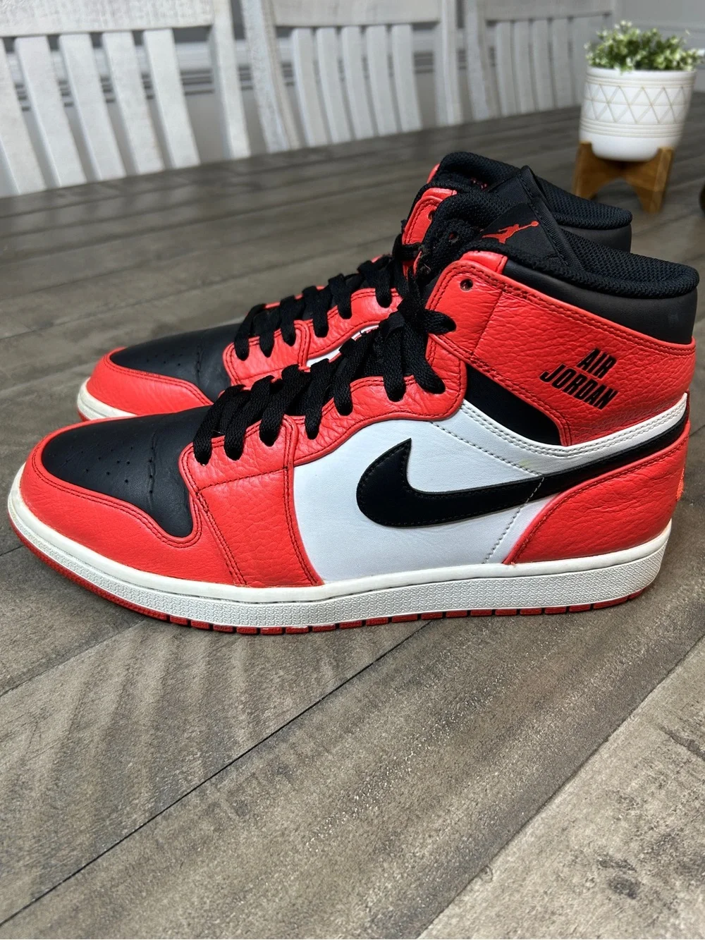 Nike Air Jordan 1 Retro High Rare Air Max Orange Size 12 Men’s Sneakers
